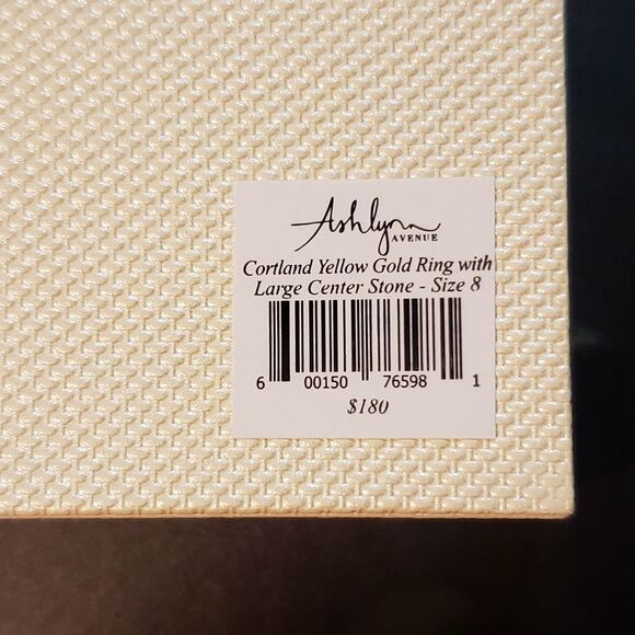 Ashlyn Avenue yellow gold 18k plated size 8 - Picture 2 of 8
